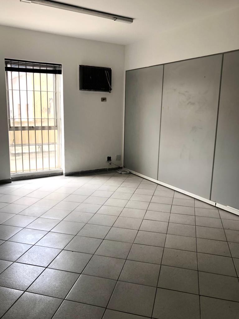 VILA ROMANA – SALA COMERCIAL