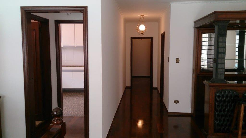 VILA MADALENA – CASA 4 DORMS 1 SUÍTE