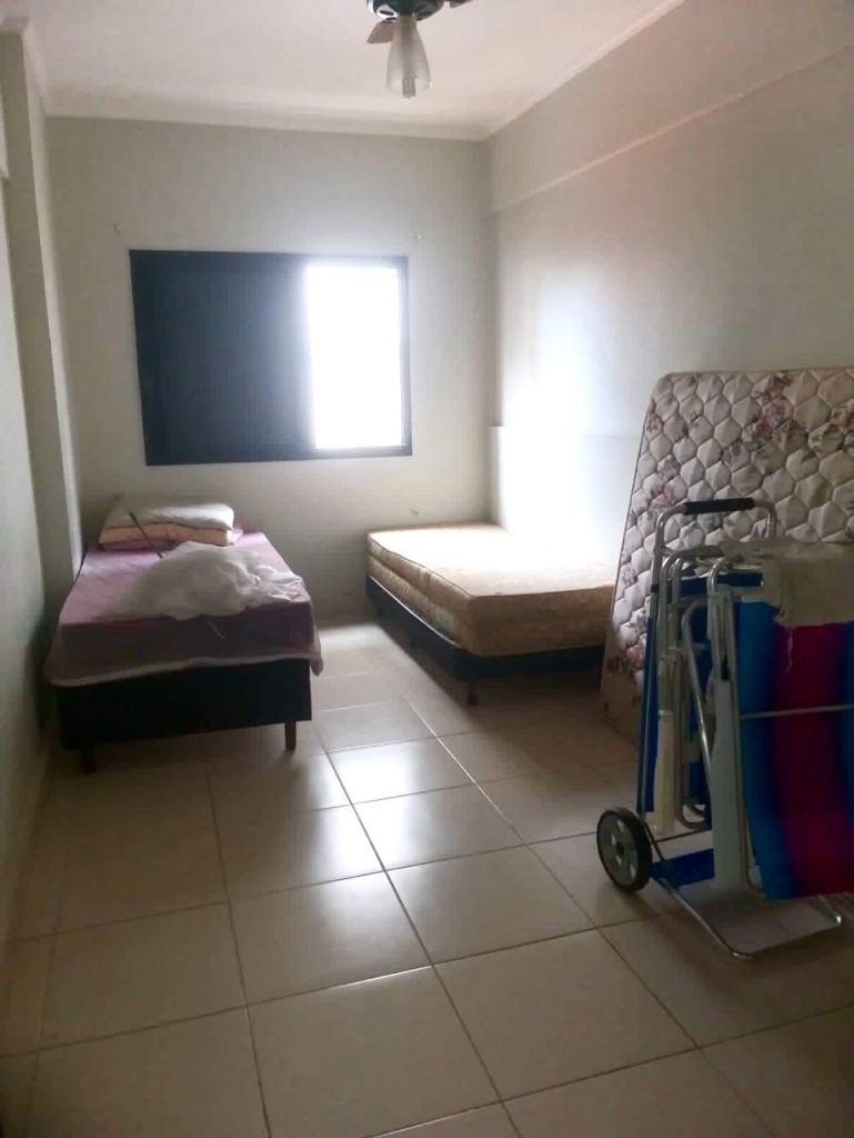 APARTAMENTO A VENDA 2 DORMITORIOS – PRAIA GRANDE