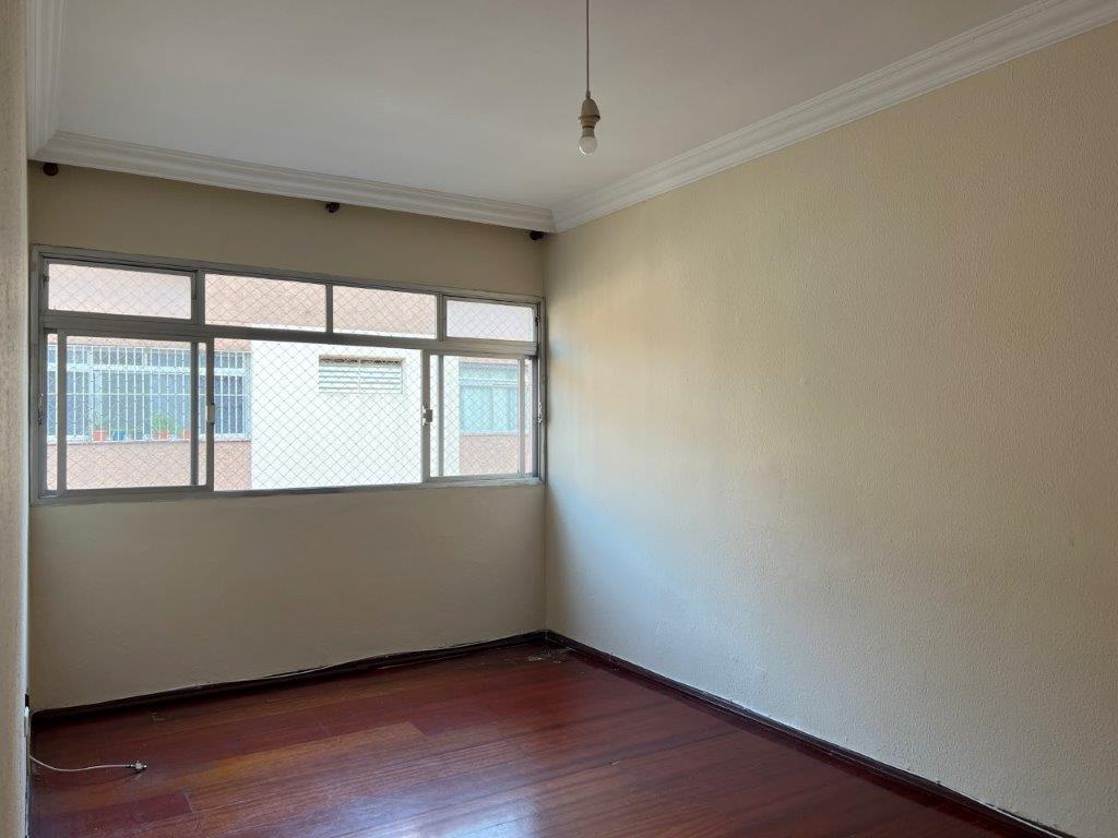 APARTAMENTO PARA VENDA COM 2 DORMITÓRIOS AU 65 m2 NO COND CENTRAL PQ LAPA