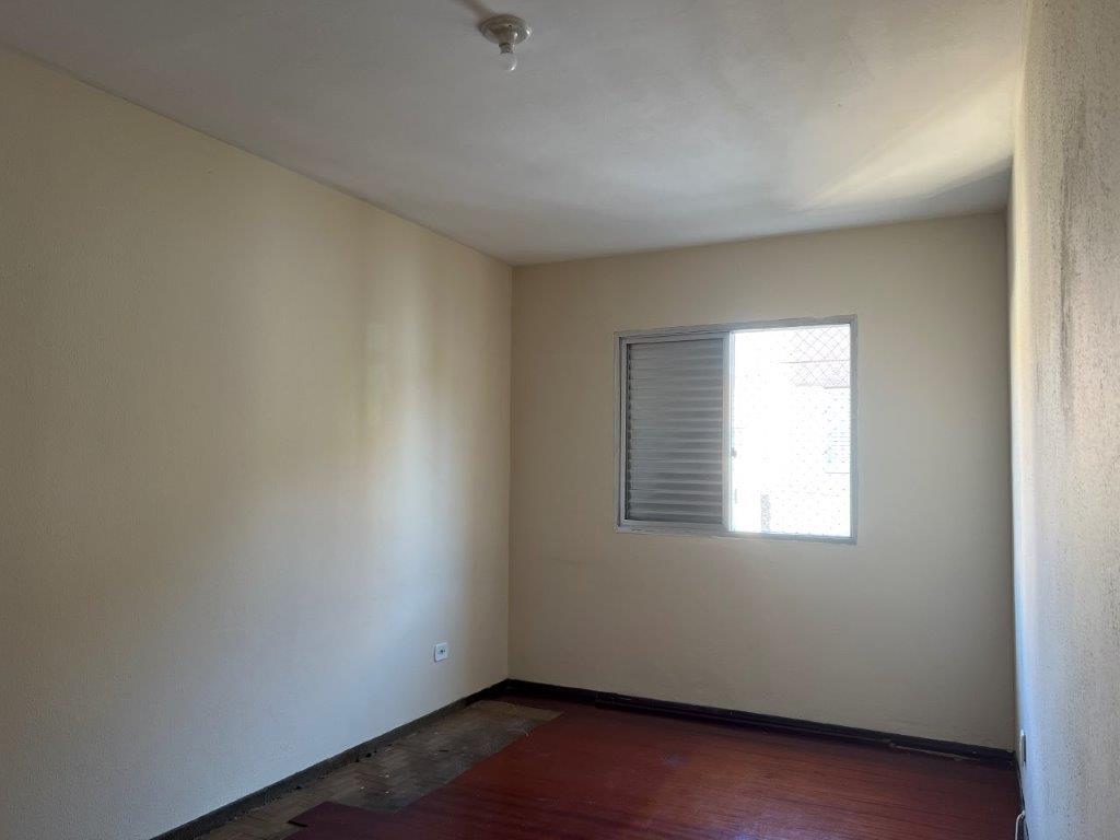 APARTAMENTO PARA VENDA COM 2 DORMITÓRIOS AU 65 m2 NO COND CENTRAL PQ LAPA