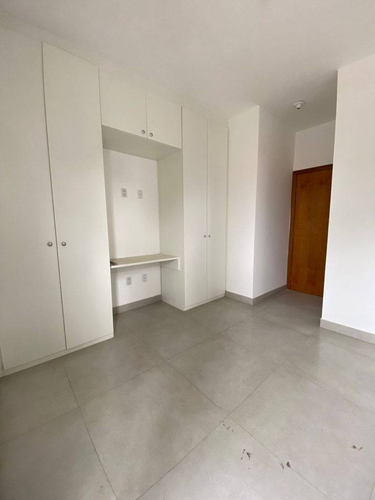 SOBRADO EM CONDOMINIO – 2 DORMITORIOS E 1 SUITE