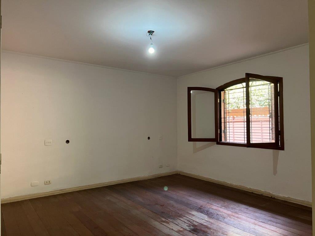 CASA TÉRREA DE ESQUINA LOCAÇÃO COMERCIAL AC 347 m2