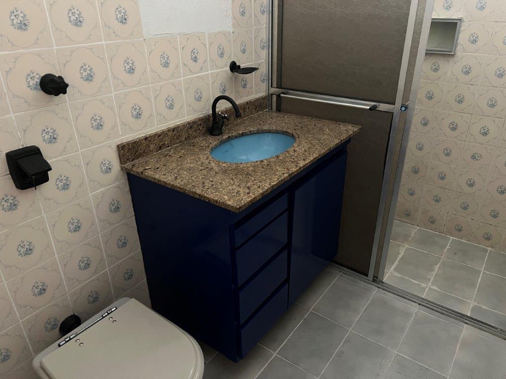 APARTAMENTO PARA VENDER NO COND CENTRAL PQ LAPA – SALA GRANDE VOLTADO PARA O JARDIM