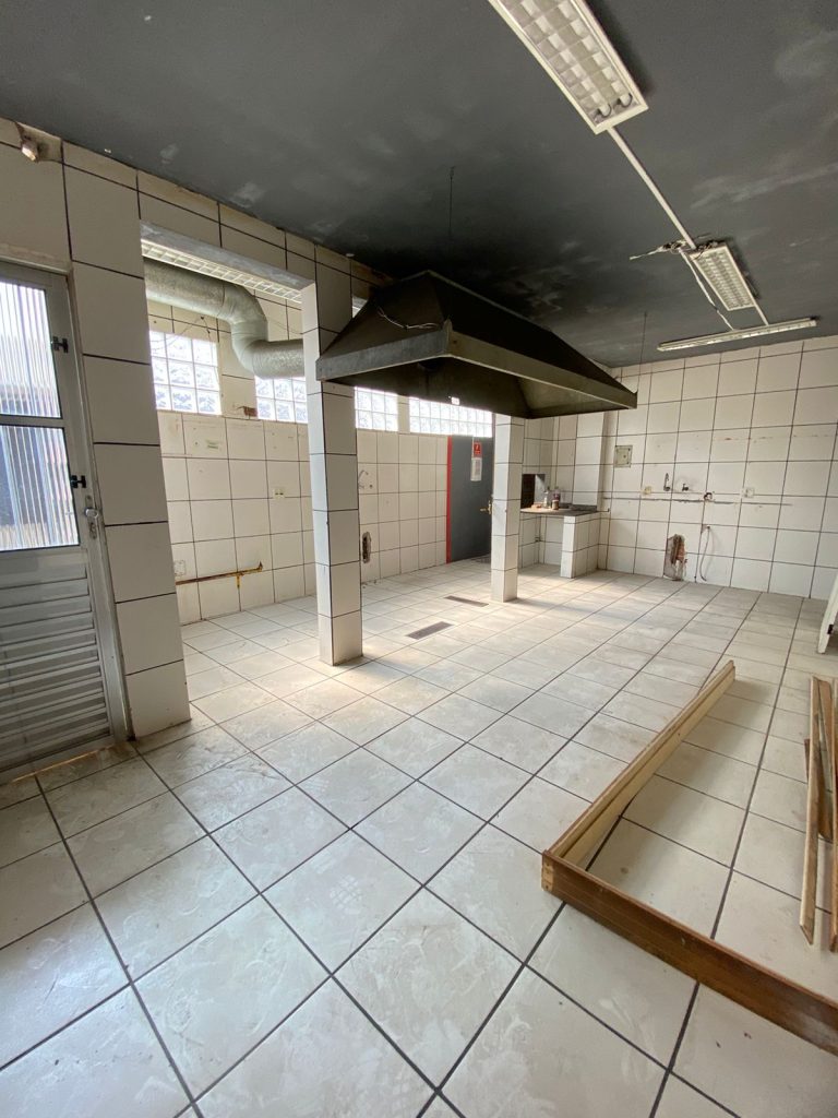 PONTO COMERCIAL PARA LOCACAO – VILA MADALENA