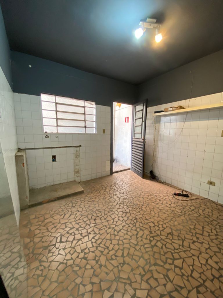 PONTO COMERCIAL PARA LOCACAO – VILA MADALENA