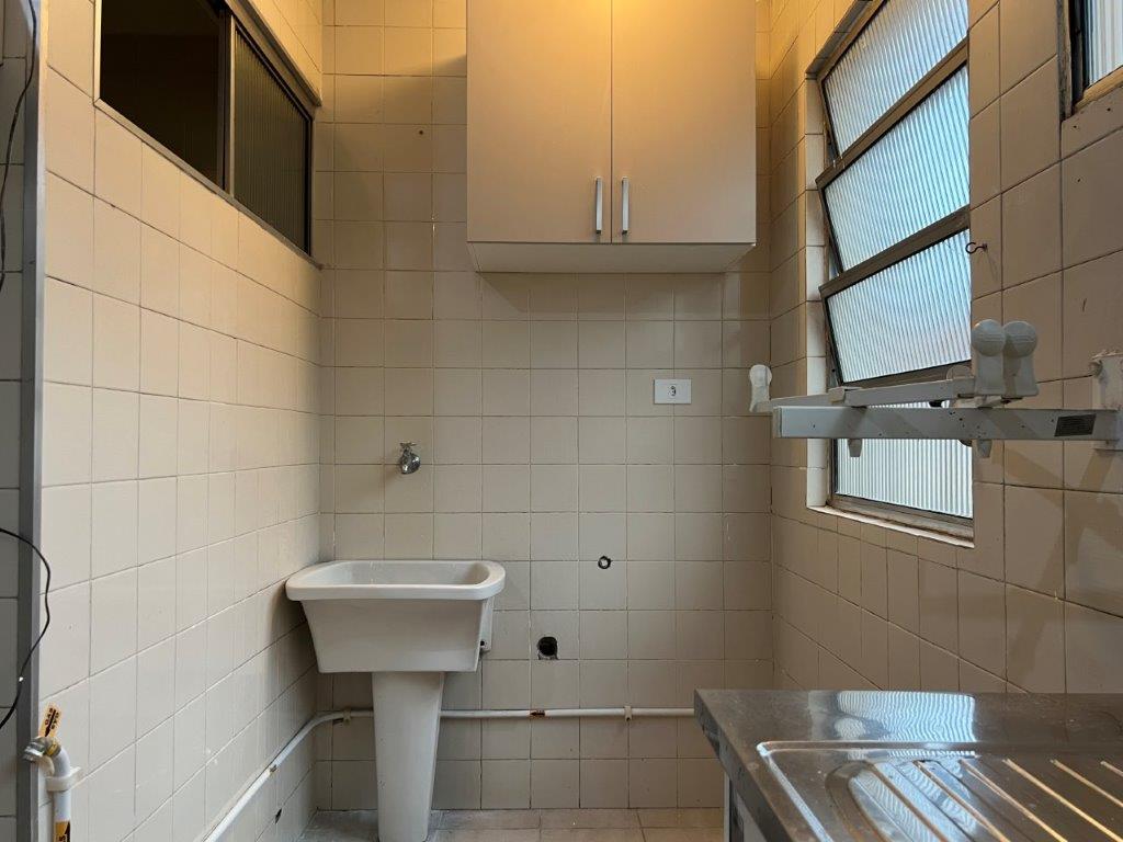 APARTAMENTO PARA VENDER VALOR ABAIXO DA AVALIAÇÃO COM 2 DORMITÓRIOS AU 65 m2