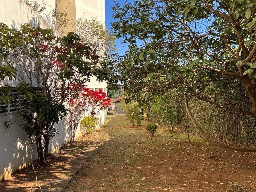 APARTAMENTO PARA VENDER COM 2 QUARTOS, VAGA FIXA,  PRÓXIMO AO PARQUE VILA LOBOS