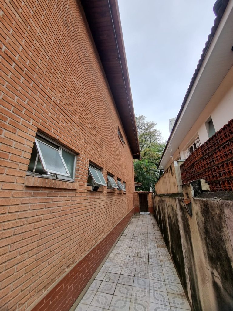 Casa para Locação com 343m² em Boaçava com 4 dormitórios