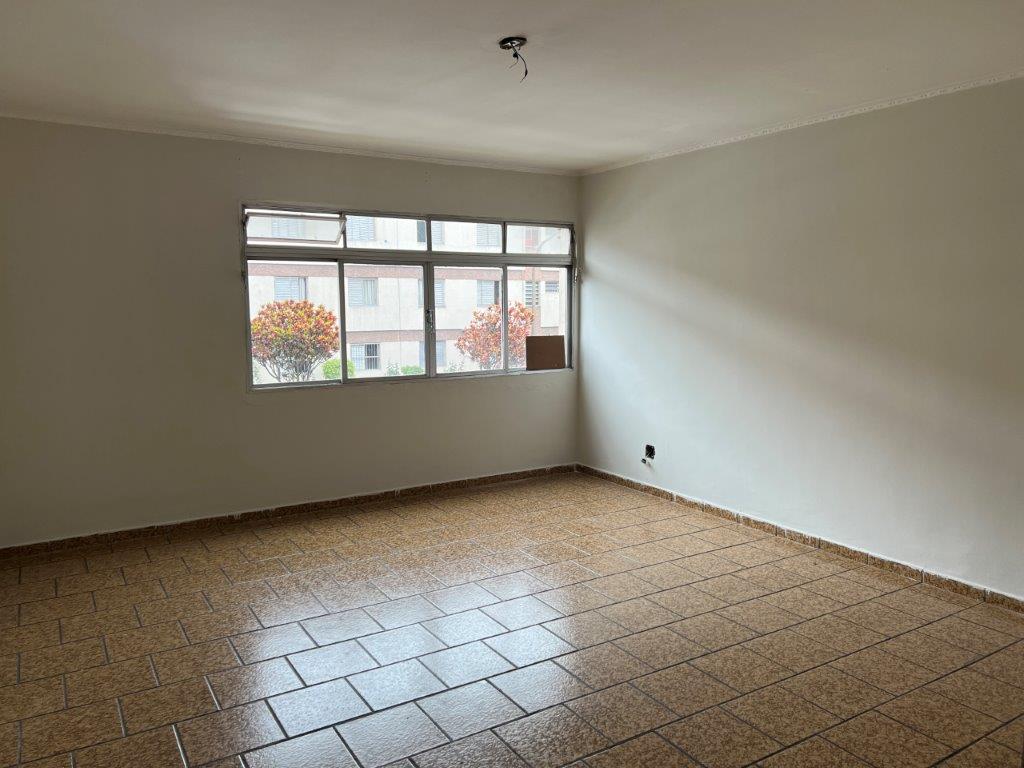 APARTAMENTO PARA VENDA NO PRIMEIRO ANDAR NO COND CENTRAL PQ LAPA COM SALA GRANDE