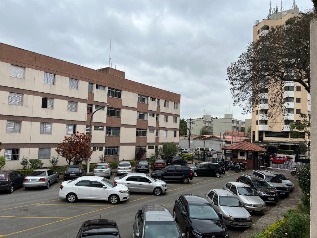 APARTAMENTO PARA VENDA NO PRIMEIRO ANDAR NO COND CENTRAL PQ LAPA COM SALA GRANDE