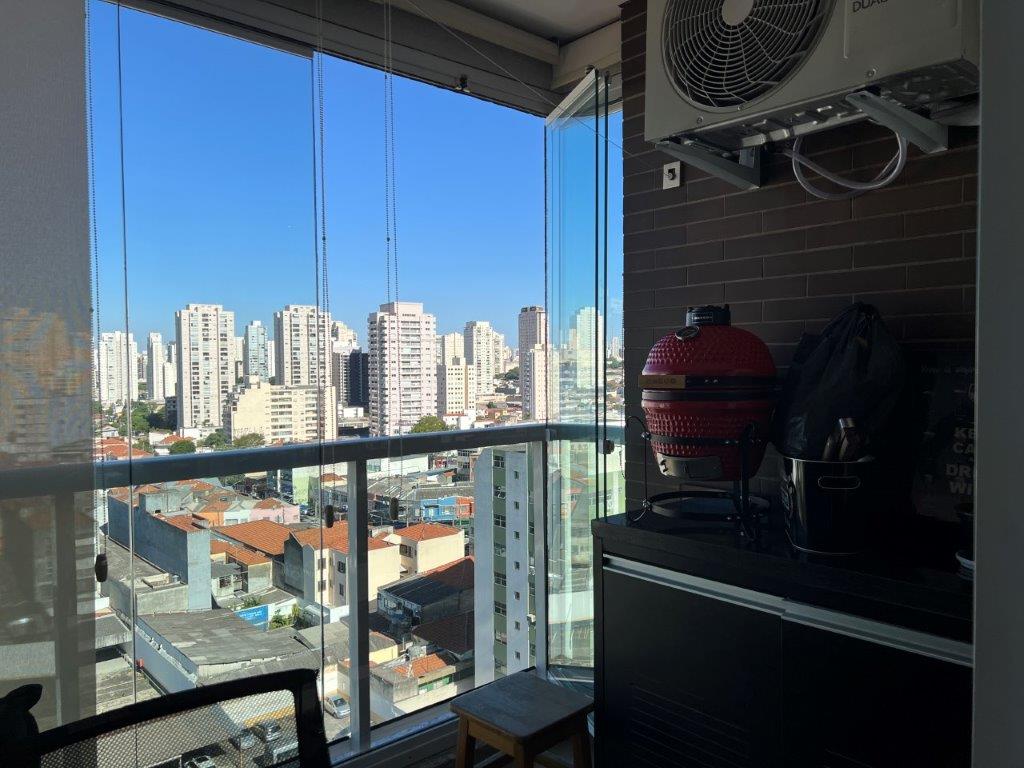 APARTAMENTO PARA VENDER NA LAPA COM DOIS DORMITÓRIOS, AR-CONDICIONADO E VAGA