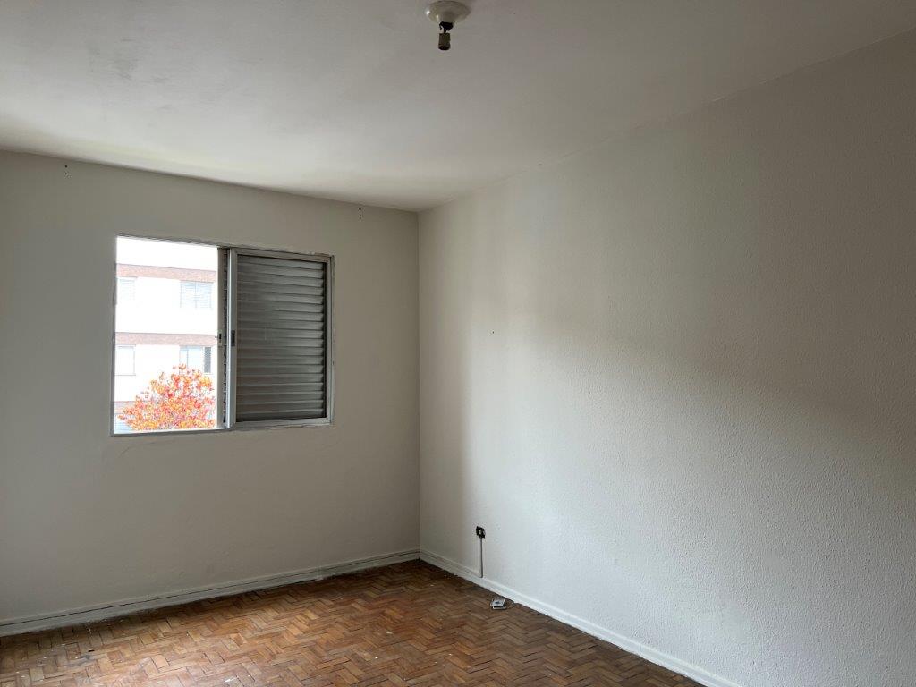 APARTAMENTO PARA VENDA NO PRIMEIRO ANDAR NO COND CENTRAL PQ LAPA COM SALA GRANDE