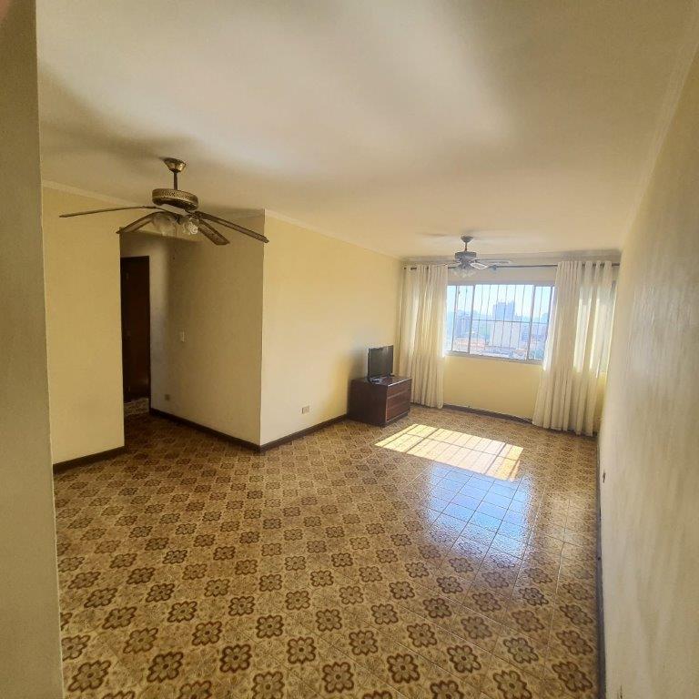 VENDA DE APARTAMENTO NA LAPA COM 2 DORMITÓRIOS E VAGA DE GARAGEM