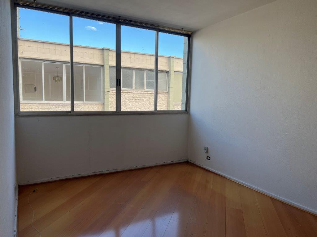 APARTAMENTO PARA ALUGAR NA LAPA DE BAIXO COM UM QUARTO APARTAMENTO PARA ALUGAR NA LAPA DE BAIXO COM UM QUARTO