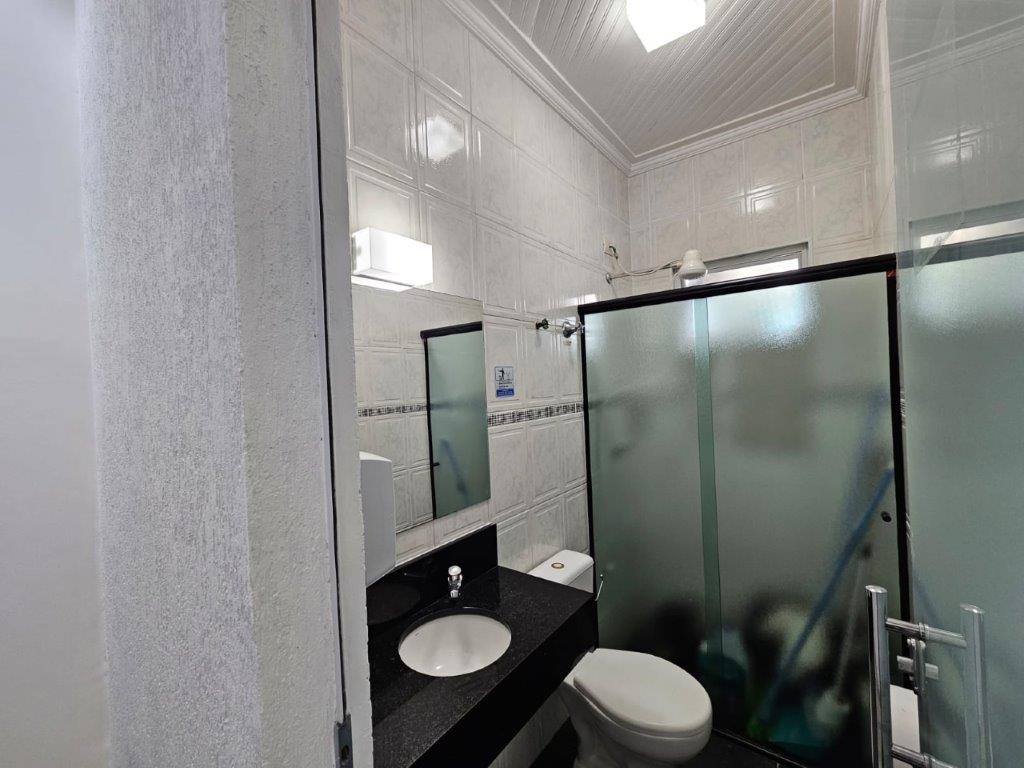 V. LEOPOLDINA CASA TÉRREA PARA LOCAÇÃO COM 3 SALAS E 2 VAGAS V. LEOPOLDINA CASA TÉRREA PARA LOCAÇÃO COM 3 SALAS E 2 VAGAS