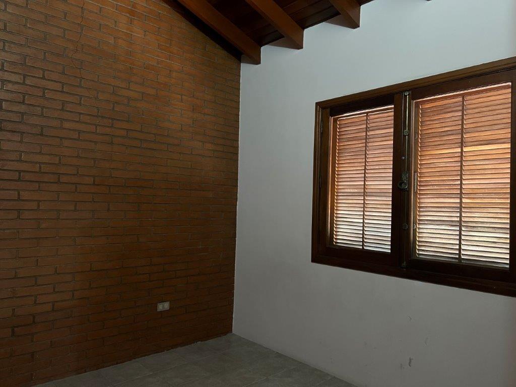 CASA PARA ALUGAR EM PIRITUBA COM 3 DORMITÓRIOS E QUINTAL AMPLO CASA PARA ALUGAR EM PIRITUBA COM 3 DORMITÓRIOS E QUINTAL AMPLO