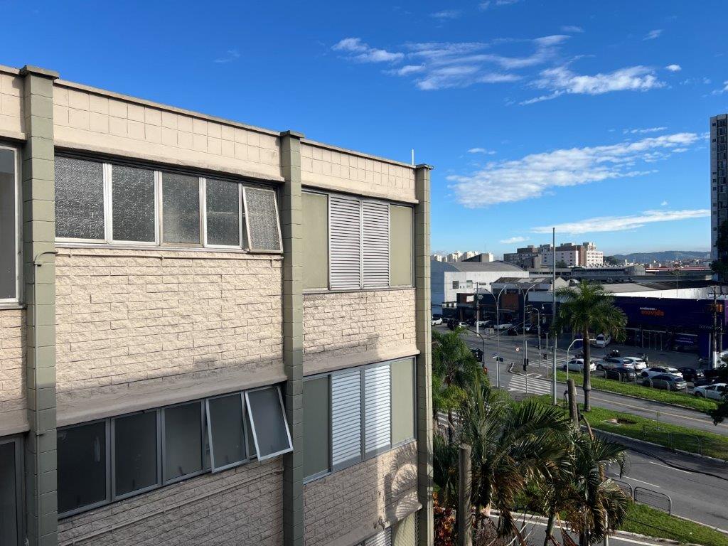 APARTAMENTO PARA ALUGAR NA LAPA DE BAIXO COM UM QUARTO APARTAMENTO PARA ALUGAR NA LAPA DE BAIXO COM UM QUARTO