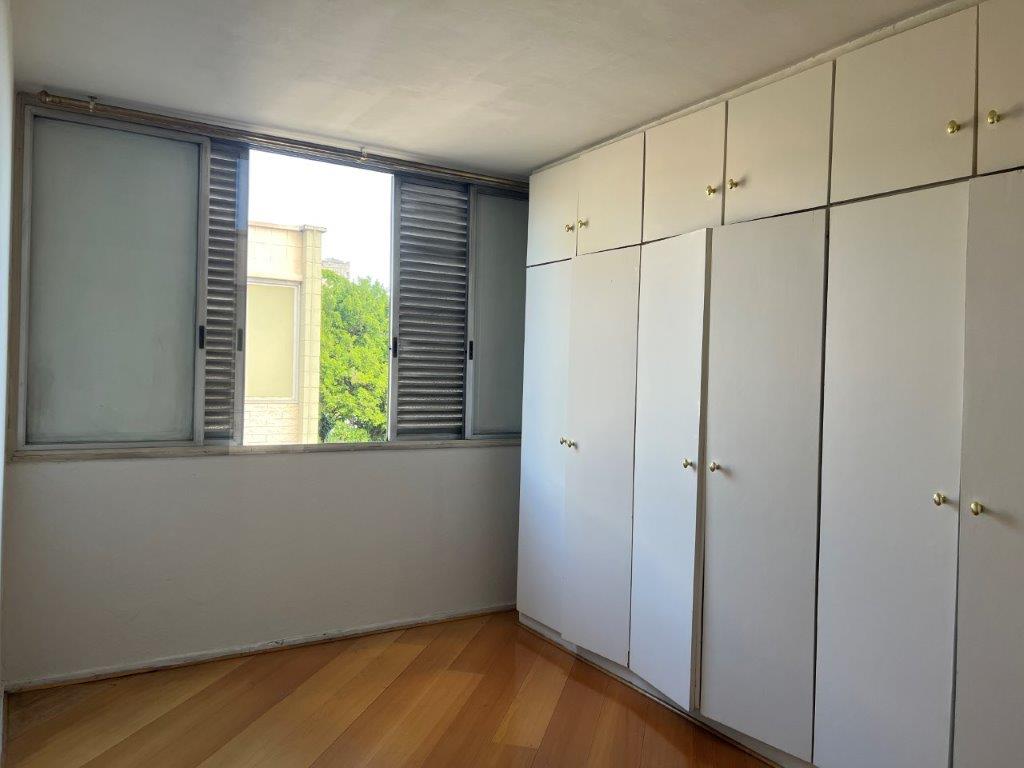 APARTAMENTO PARA ALUGAR NA LAPA DE BAIXO COM UM QUARTO APARTAMENTO PARA ALUGAR NA LAPA DE BAIXO COM UM QUARTO