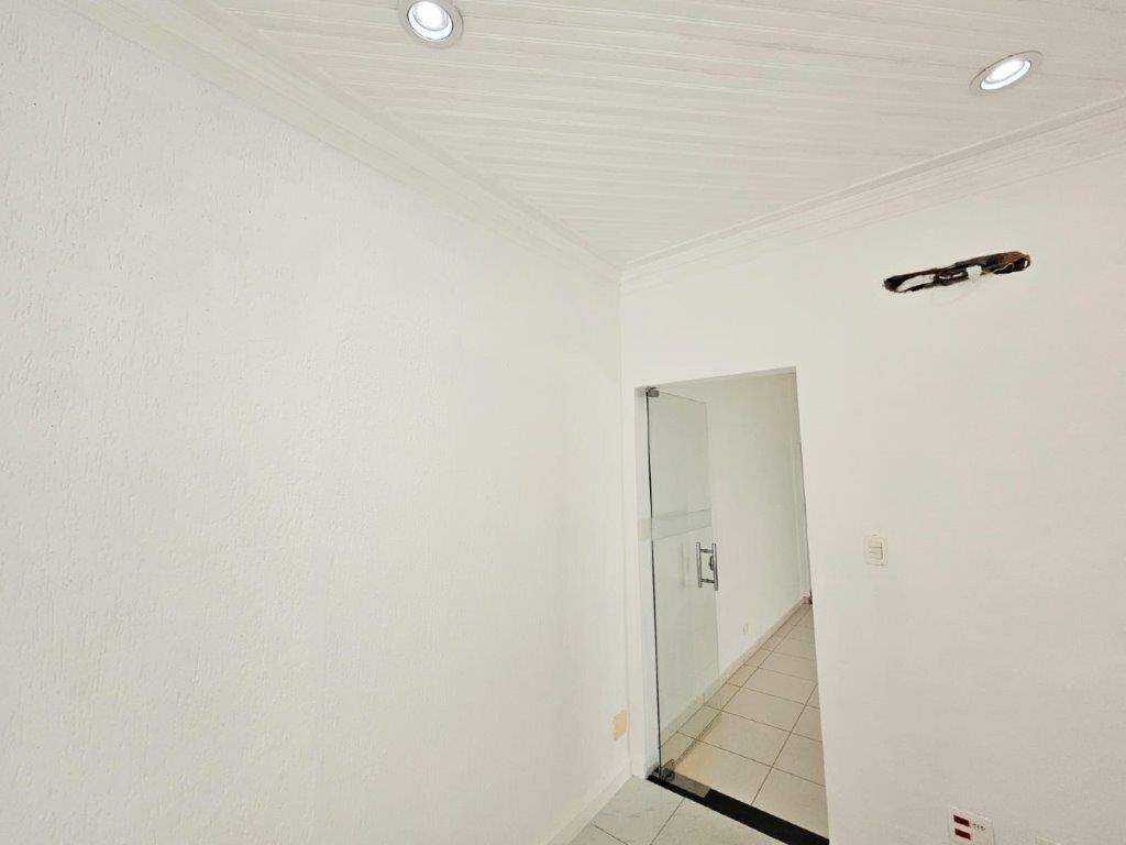 V. LEOPOLDINA CASA TÉRREA PARA LOCAÇÃO COM 3 SALAS E 2 VAGAS V. LEOPOLDINA CASA TÉRREA PARA LOCAÇÃO COM 3 SALAS E 2 VAGAS