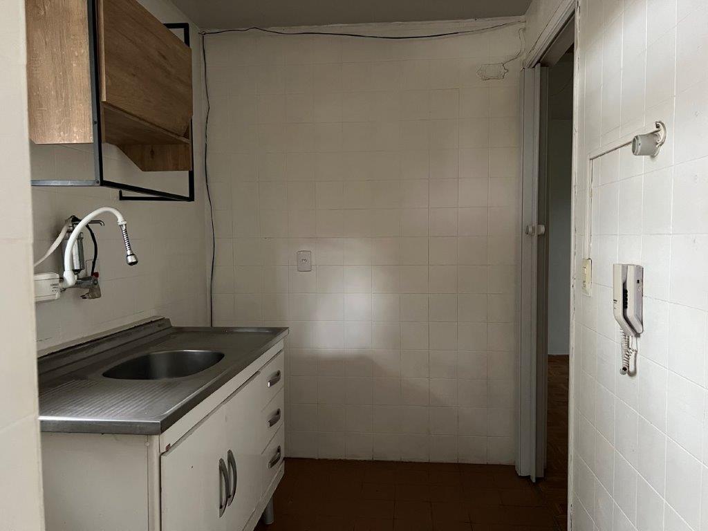 APARTAMENTO PARA ALUGAR COM 2 QUARTOS E VAGA DE GARAGEM PRÓXIMO DO TERMINAL LAPA APARTAMENTO PARA ALUGAR COM 2 QUARTOS E VAGA DE GARAGEM PRÓXIMO DO TERMINAL LAPA