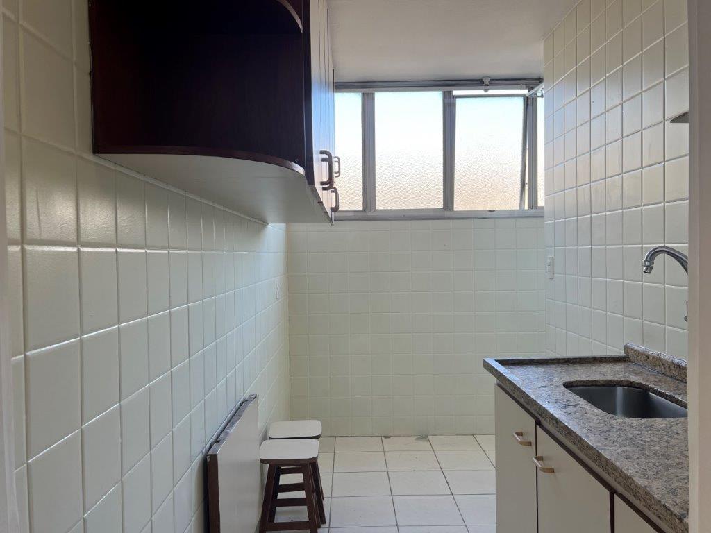 APARTAMENTO PARA ALUGAR NA LAPA DE BAIXO COM UM QUARTO APARTAMENTO PARA ALUGAR NA LAPA DE BAIXO COM UM QUARTO