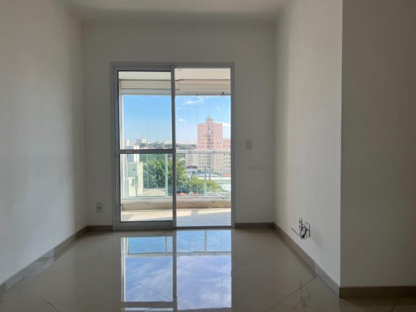 LAPA APARTAMENTO PARA LOCAÇÃO COM 2 QUARTOS, DOIS BANHEIROS, VARANDA E VAGA DE GARAGEM