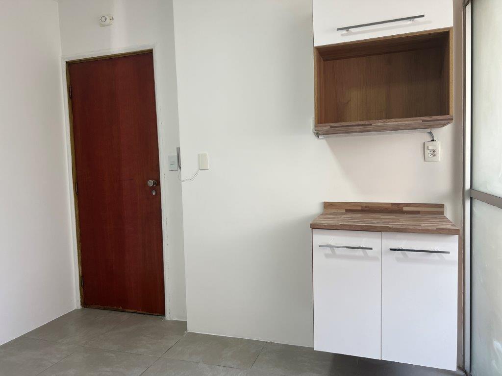 APARTAMENTO PARA LOCAÇÃO NO ALTO DA LAPA COM 3 DORMITÓRIOS E VAGA APARTAMENTO PARA LOCAÇÃO NO ALTO DA LAPA COM 3 DORMITÓRIOS E VAGA