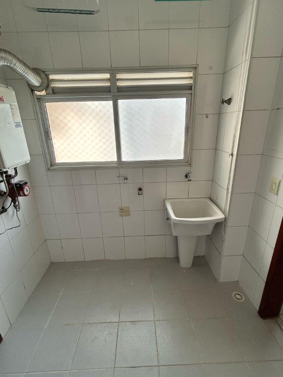 APARTAMENTO PARA VENDER NA POMPÉIA COM 3 DORMITÓRIOS E 2 VAGAS DE GARAGEM