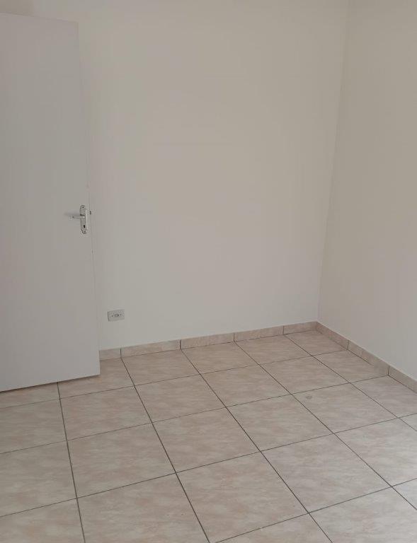 JARDIM MARISTELA APARTAMENTO PARA LOCAÇÃO COM DOIS QUARTOS