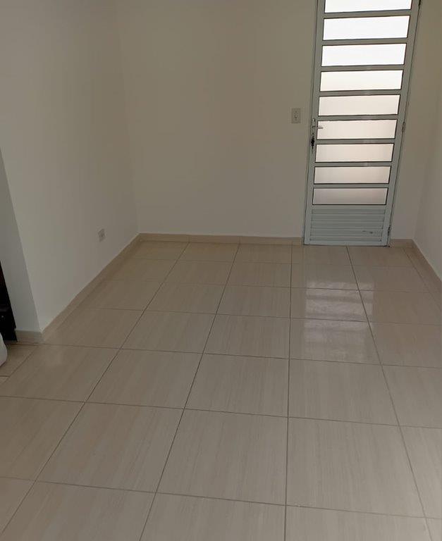 JARDIM MARISTELA APARTAMENTO PARA LOCAÇÃO COM DOIS QUARTOS