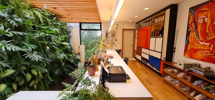 Casa para venda possui 466 metros quadrados com 4 quartos em Vila Ipojuca – São Paulo – SP