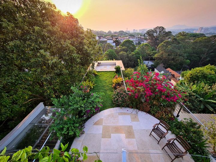 Casa para venda possui 466 metros quadrados com 4 quartos em Vila Ipojuca – São Paulo – SP