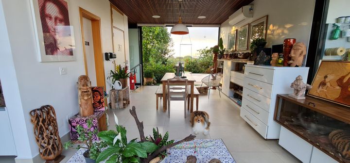 Casa para venda possui 466 metros quadrados com 4 quartos em Vila Ipojuca – São Paulo – SP