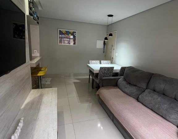 APARTAMENTO À VENDA NA LAPA DE BAIXO
