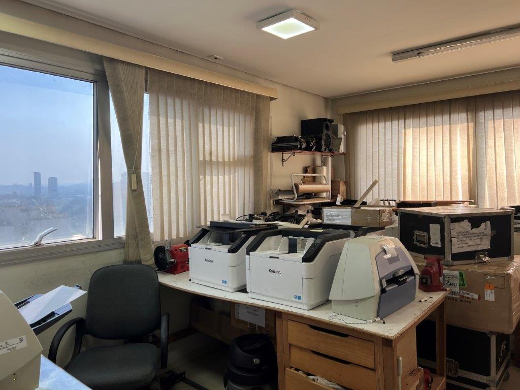 LAPA CONJUNTO À VENDA COM 34 m2 E COM VAGA DE GARAGEM