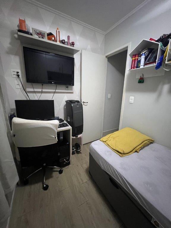 APARTAMENTO À VENDA NA LAPA DE BAIXO