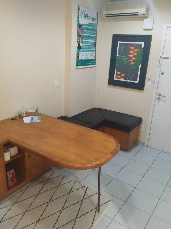 LAPA CONJUNTO COMERCIAL À VENDA NA RUA DOMINGOS RODRIGUES