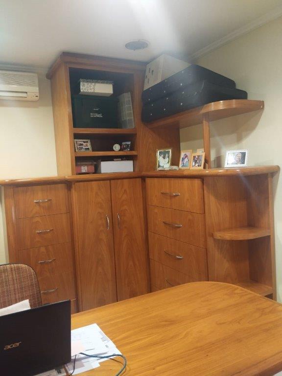 LAPA CONJUNTO COMERCIAL PARA LOCAÇÃO NA RUA DOMINGOS RODRIGUES