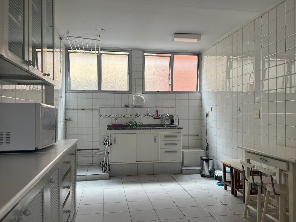 LAPA DE BAIXO APARTAMENTO À VENDA COM 3 DORMITÓRIOS SENDO UMA SUÍTE AU 88 m2