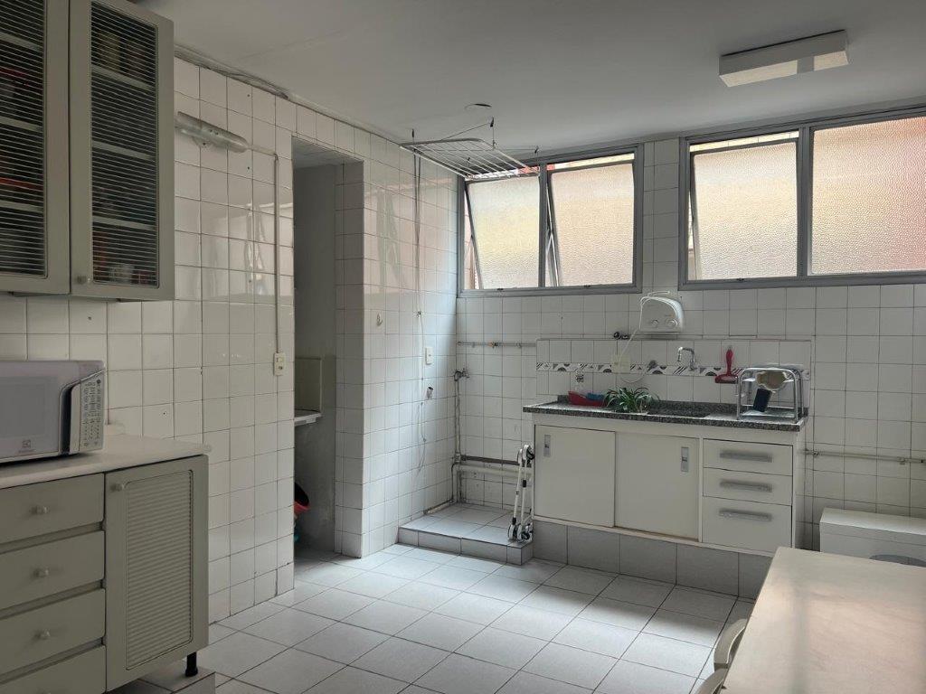 LAPA DE BAIXO APARTAMENTO À VENDA COM 3 DORMITÓRIOS SENDO UMA SUÍTE AU 88 m2