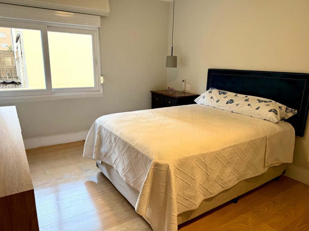 Apartamento exclusivo em Moema – 210m² de sofisticação