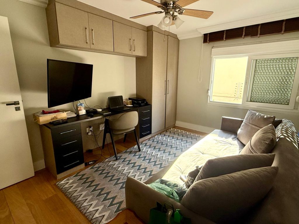 Apartamento exclusivo em Moema – 210m² de sofisticação