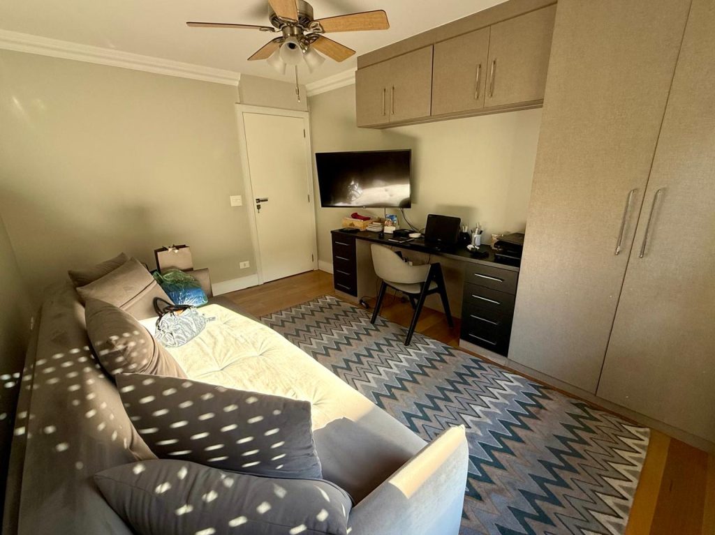 Apartamento exclusivo em Moema – 210m² de sofisticação