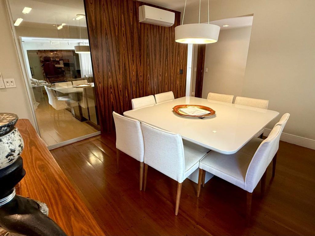 Apartamento exclusivo em Moema – 210m² de sofisticação