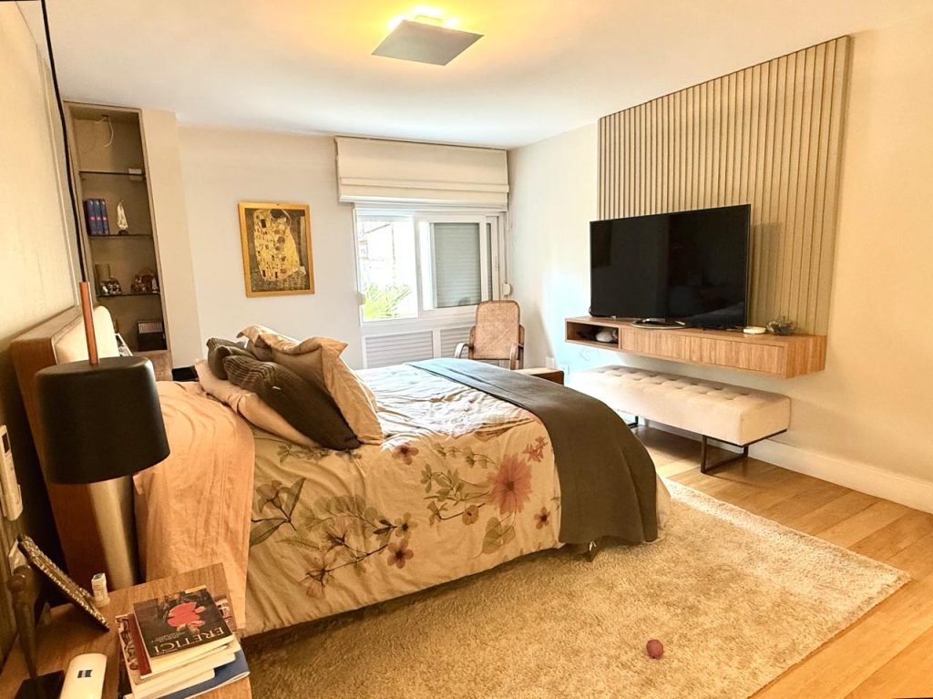 Apartamento exclusivo em Moema – 210m² de sofisticação