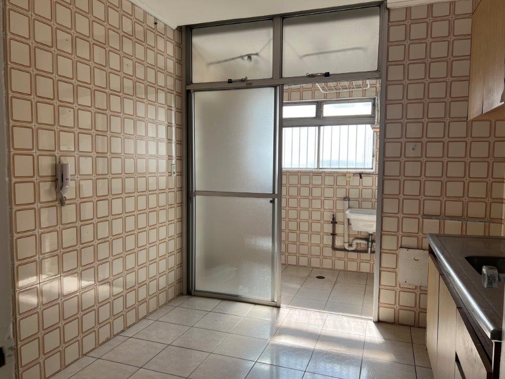 APARTAMENTO PARA LOCAÇÃO NO ALTO DA LAPA COM 3 DORMITÓRIOS E VAGA FIXA