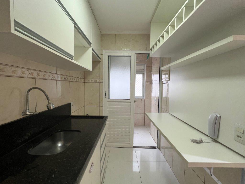 APARTAMENTO À VENDA NO PQ. MARIA DOMITILIA COM 2 DORMITÓRIOS SENDO UMA SUÍTE E COM VAGA