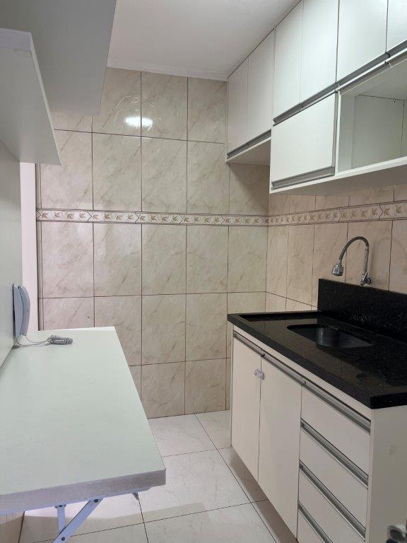 APARTAMENTO À VENDA NO PQ. MARIA DOMITILIA COM 2 DORMITÓRIOS SENDO UMA SUÍTE E COM VAGA