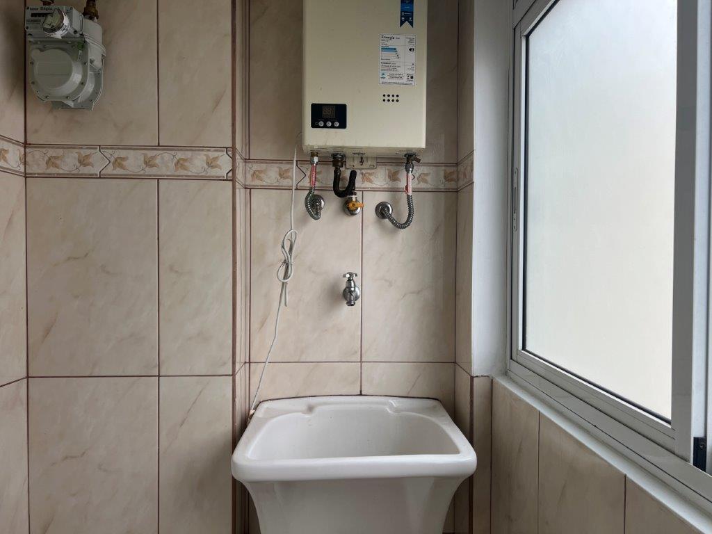 APARTAMENTO À VENDA NO PQ. MARIA DOMITILIA COM 2 DORMITÓRIOS SENDO UMA SUÍTE E COM VAGA